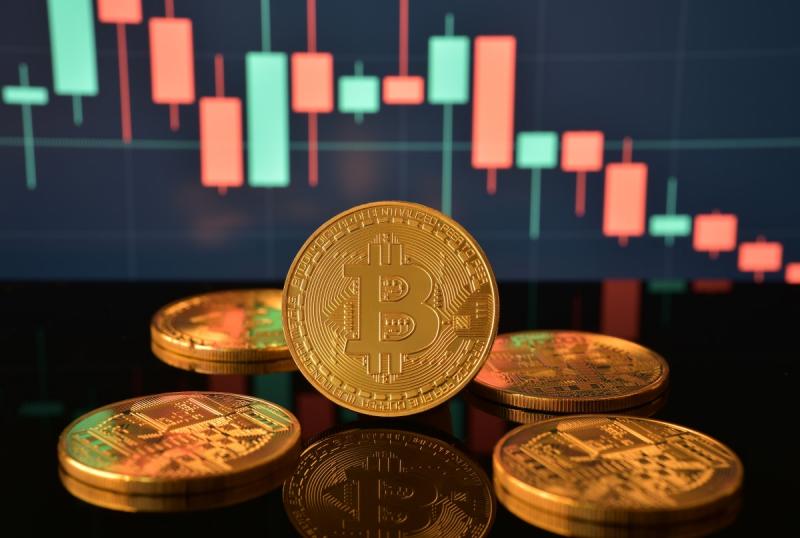 Bitcoin új csúcson: Mi rejlik a siker mögött? - Gazdasagportal.hu

A Bitcoin legújabb rekordmagasságokat ért el, és sokakat foglalkoztat a kérdés, hogy mi áll a robbanás mögött. A kriptovaluta világában zajló események, a befektetői érdeklődés növekedése,