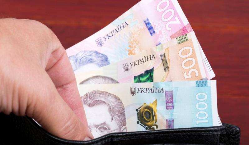 Mekkora adóterhet viselnek a lakosok Ukrajnában?