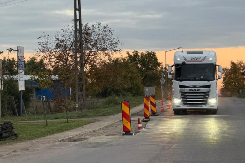 Nagykároly: újjávarázsolják a Kálmánd felé vezető utat